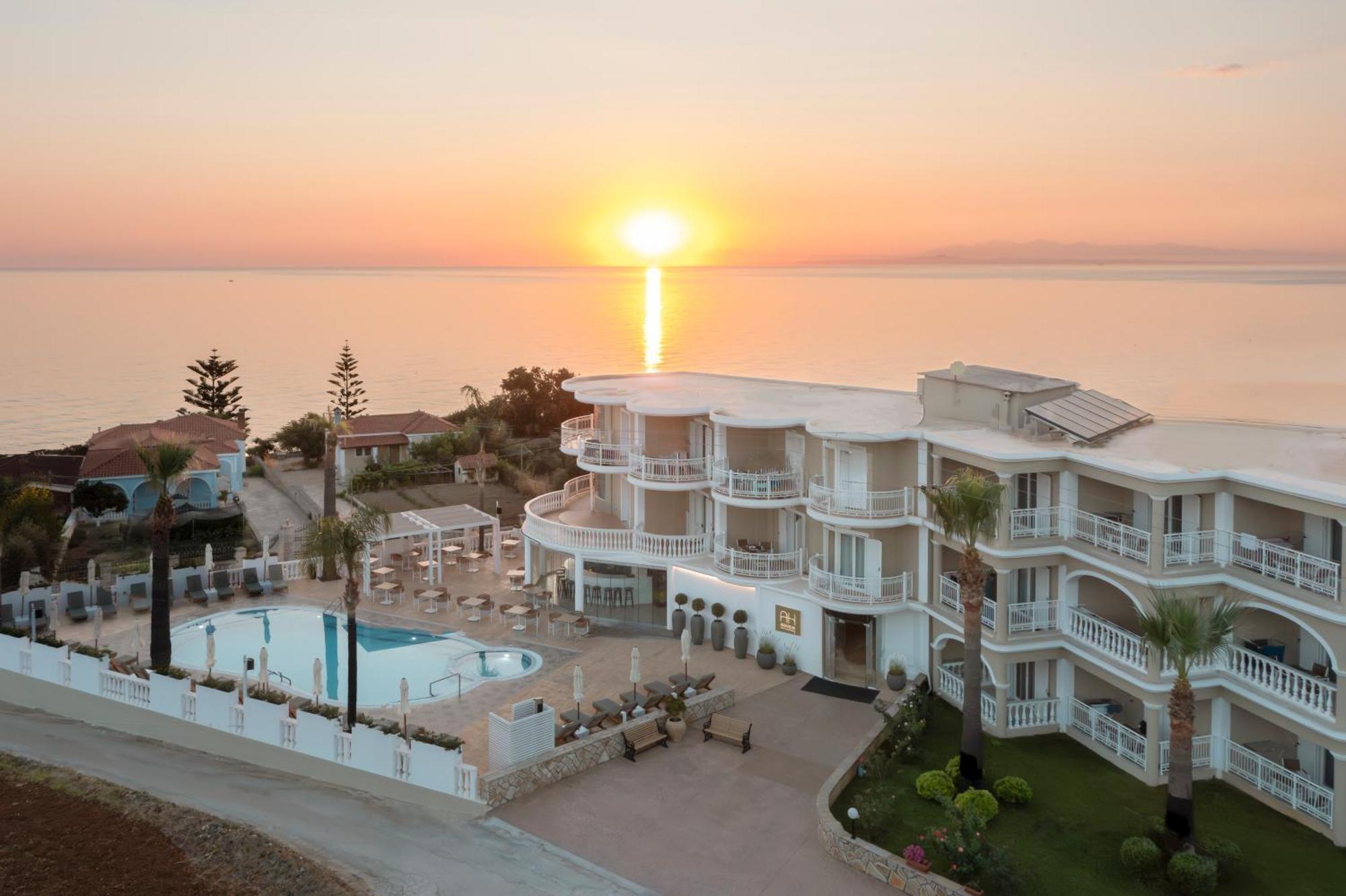 Arkadia Hotel Kypseli Exteriör bild